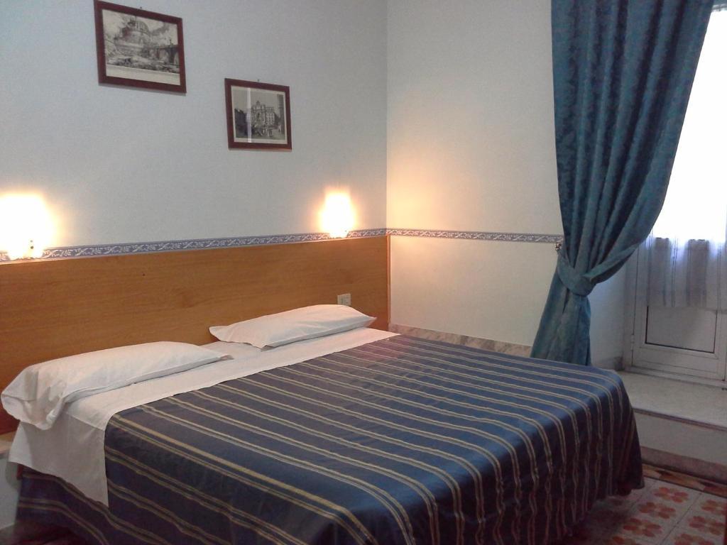 Collina Suites Roma Phòng bức ảnh